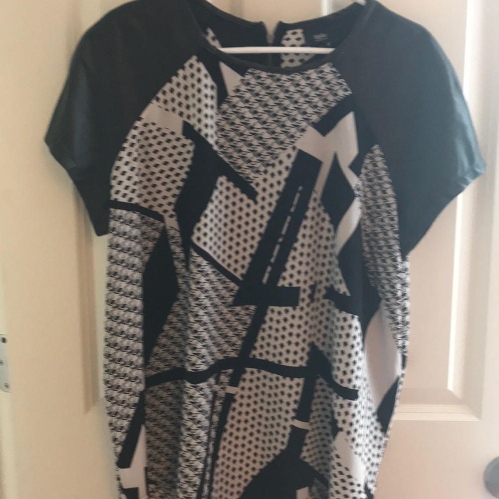 Short sleeve blouse